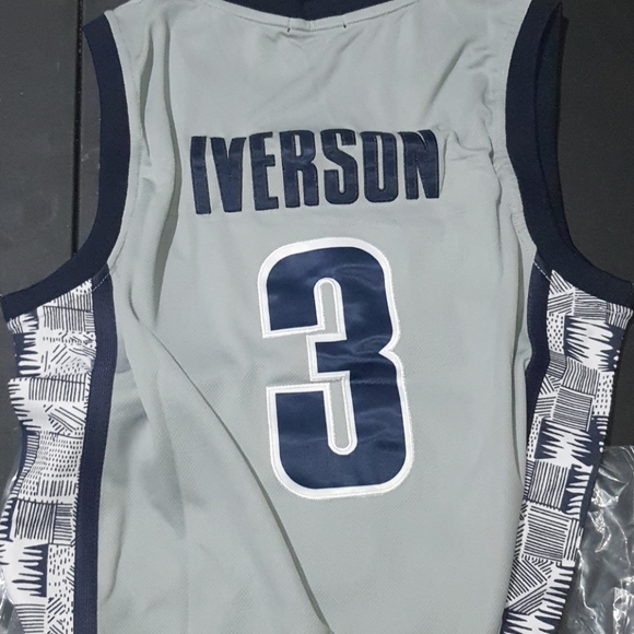 New Georgetown Allen Iverson Jersey Multiple Sizes - Picture 2 of 4
